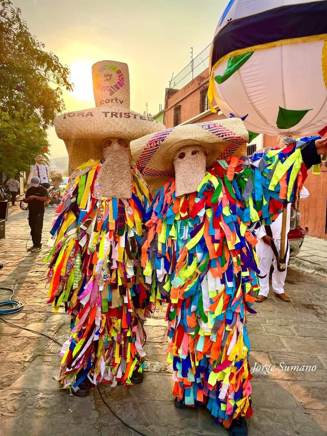 Trajes de Tiliches